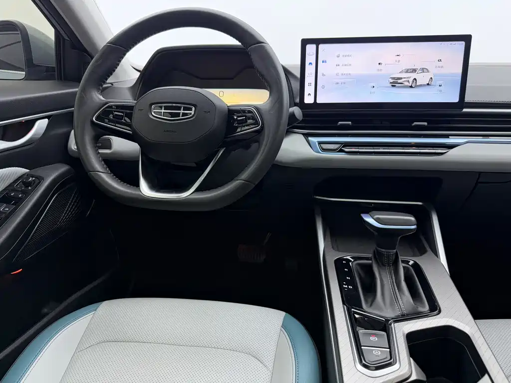 Emgrand 2023 4th Generation Champion Edition 1.5L CVT flagship model купить на сайте DeffCars