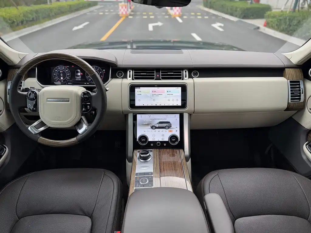Range Rover 2020 3.0 L6 Legend Extended Edition купить на сайте DeffCars