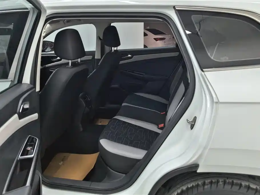 Jetta VS7 2023 280TSI automatic aggressive version купить на сайте DeffCars