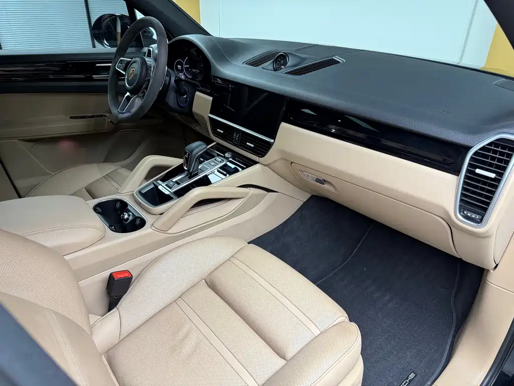 Cayenne 2018 Cayenne 3.0T купить на сайте DeffCars