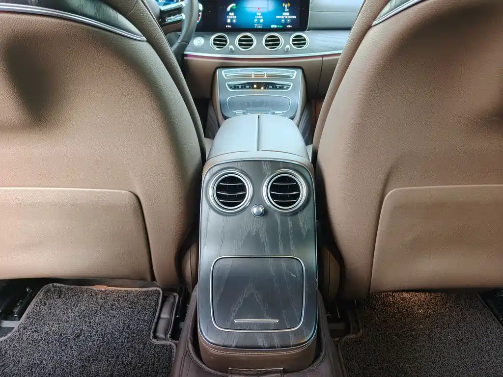 Mercedes-Benz E-Class 2022 facelift E 300 L sporty and stylish купить на сайте DeffCars