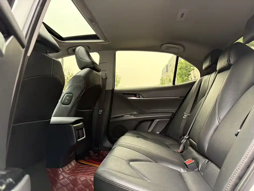 Camry 2023 2.0G Deluxe Edition купить на сайте DeffCars