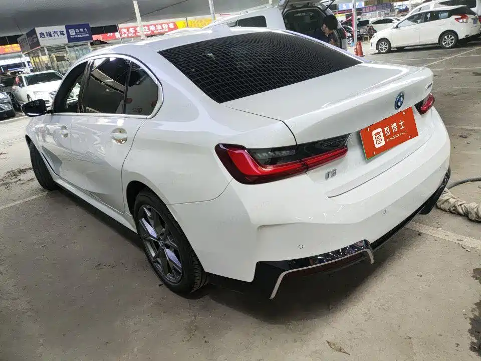 BMW i3 2024 eDrive 35 L купить на сайте DeffCars