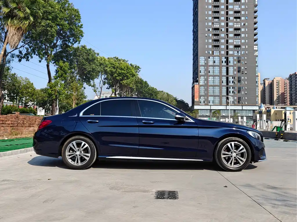 Mercedes-Benz C-Class 2017 facelift C 200 L sports version купить на сайте DeffCars