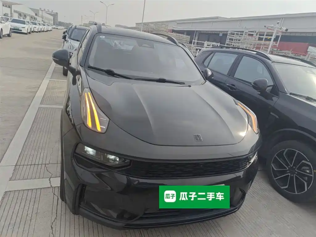 Lynk & Co 01 2023 1.5TD EM-F AM купить на сайте DeffCars
