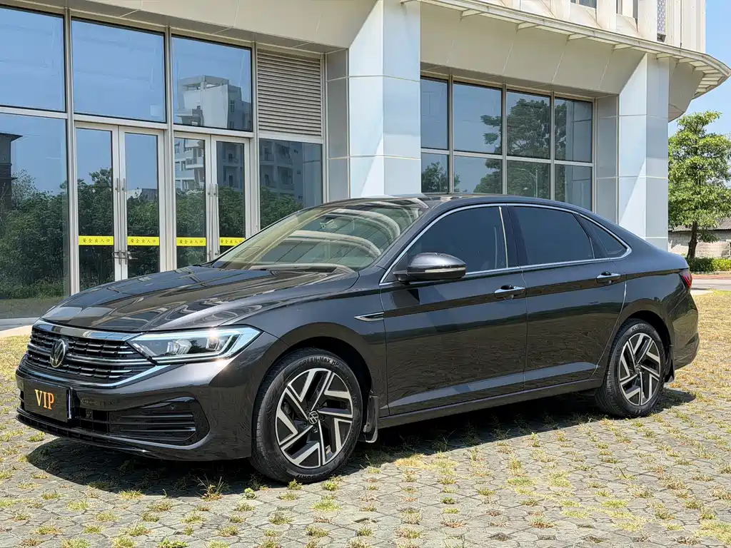 Sagitar 2023 300TSI DSG Beyond Edition купить на сайте DeffCars