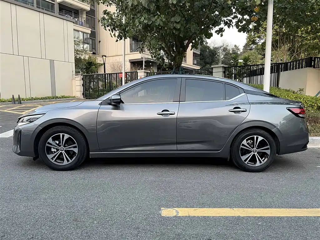 Sylphy 2023 facelift 1.6L CVT Enjoyment Edition купить на сайте DeffCars