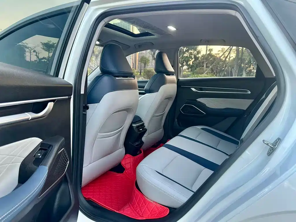 Emgrand 2022 4th generation 1.5L CVT flagship model купить на сайте DeffCars