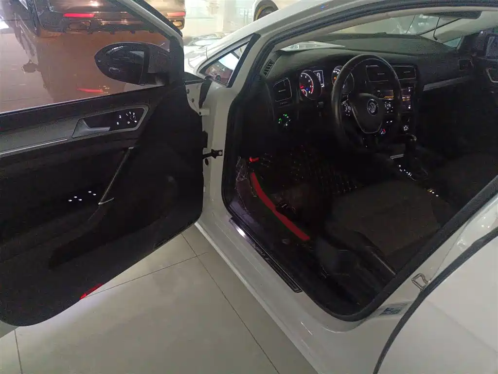 Golf 2019 280TSI DSG Comfort Type National V купить на сайте DeffCars
