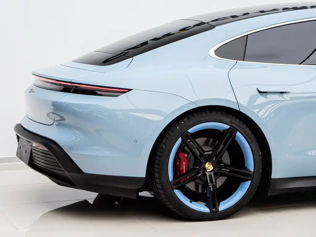 Taycan 2019 Taycan 4S купить на сайте DeffCars