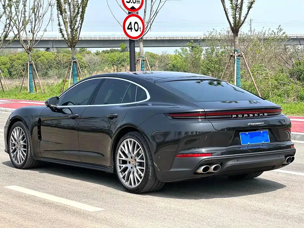 Panamera 2026 Panamera 2.9T купить на сайте DeffCars