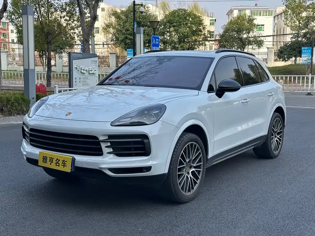 Cayenne 2023 Cayenne 3.0T Platinum Edition купить на сайте DeffCars