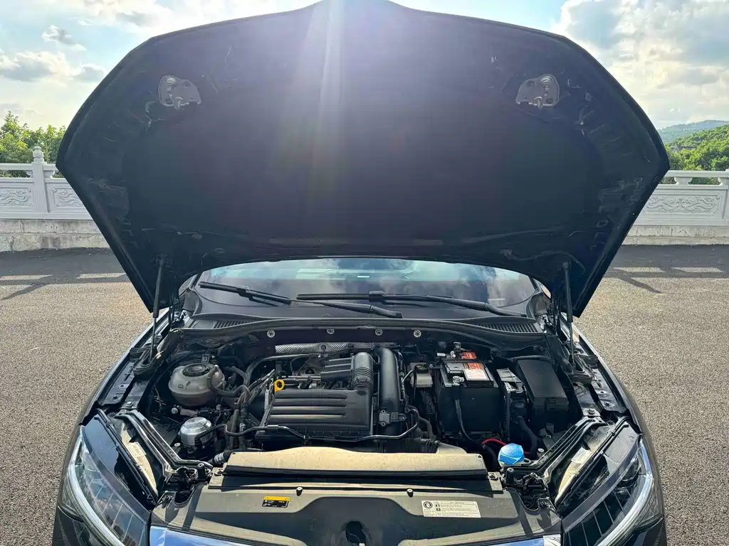 Superb 2023 facelift TSI280 DSG exclusive version купить на сайте DeffCars