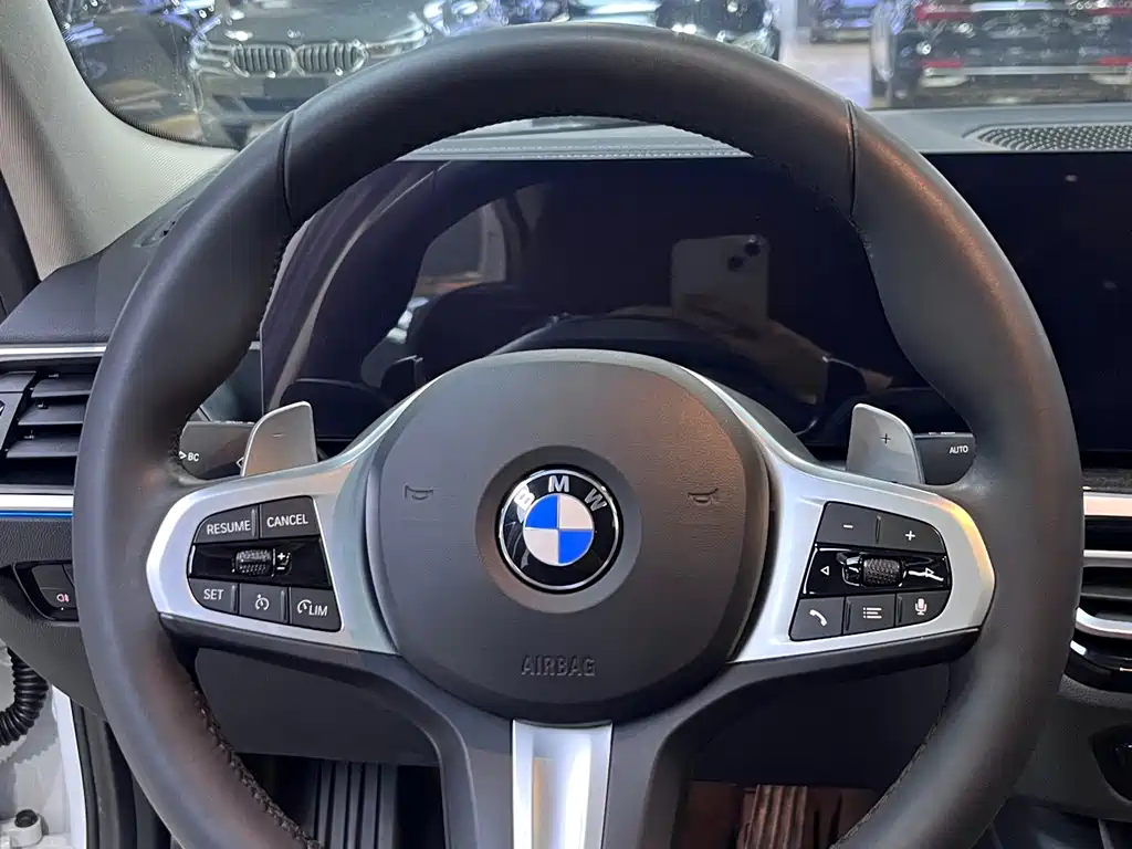 BMW 3 Series 2024 325Li M Sports Package купить на сайте DeffCars