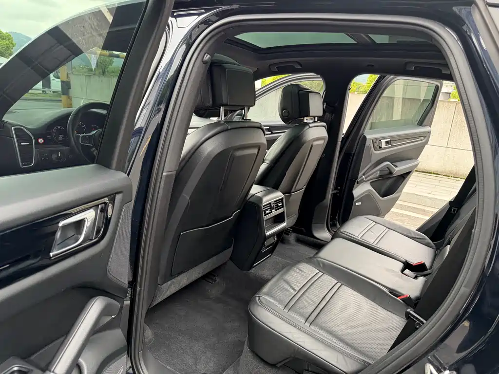 Cayenne 2019 Cayenne 3.0T купить на сайте DeffCars