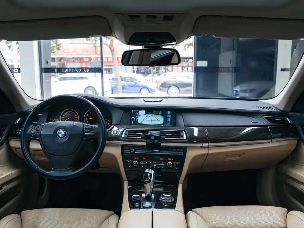 BMW 7 Series 2009 730Li luxury model купить на сайте DeffCars