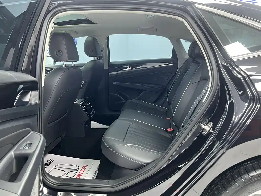Passat 2022 280TSI Elite Edition купить на сайте DeffCars
