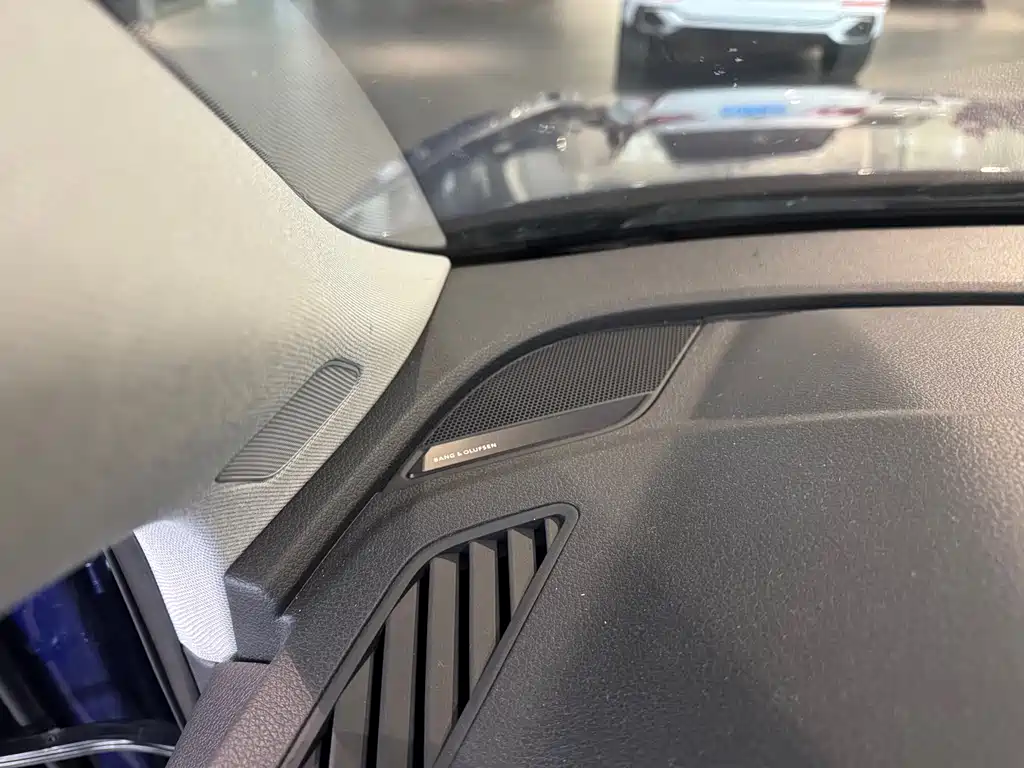 Audi Q5L 2020 45 TFSI exclusive and elegant model купить на сайте DeffCars