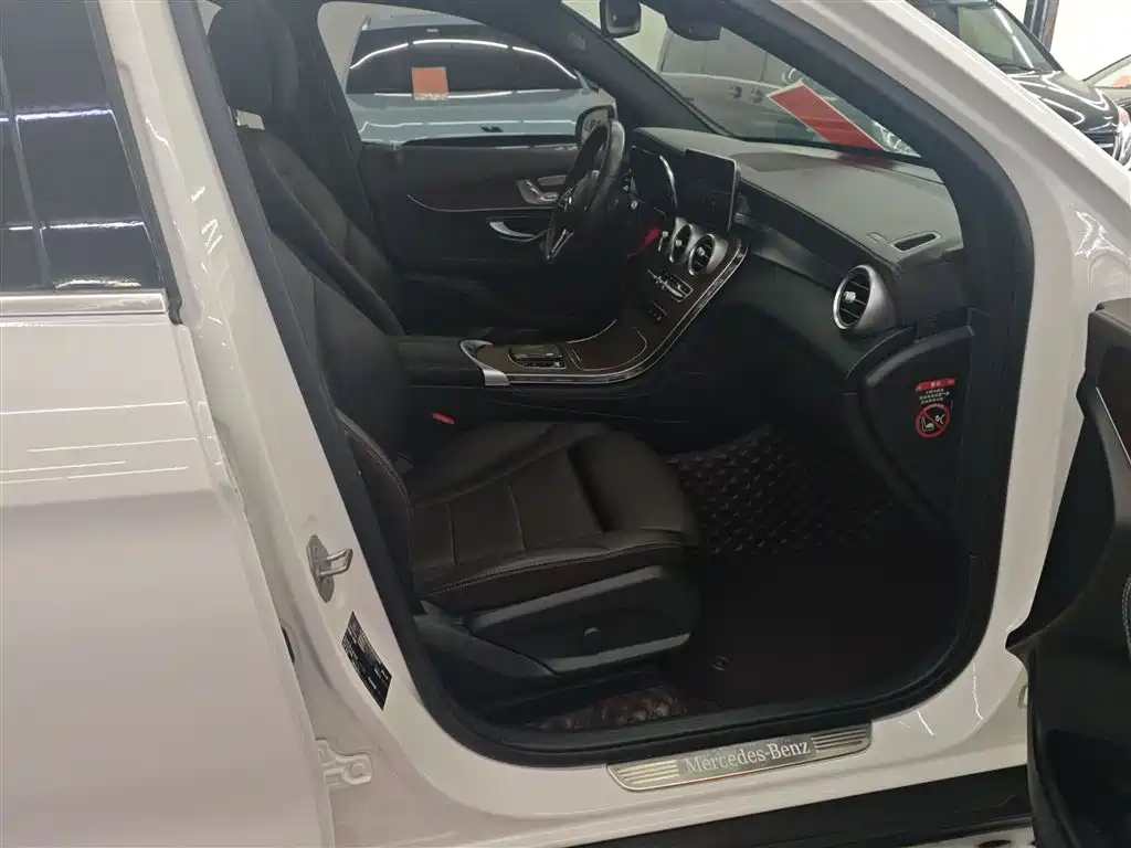 Mercedes-Benz GLC 2020 GLC 300 L 4MATIC Dynamic купить на сайте DeffCars