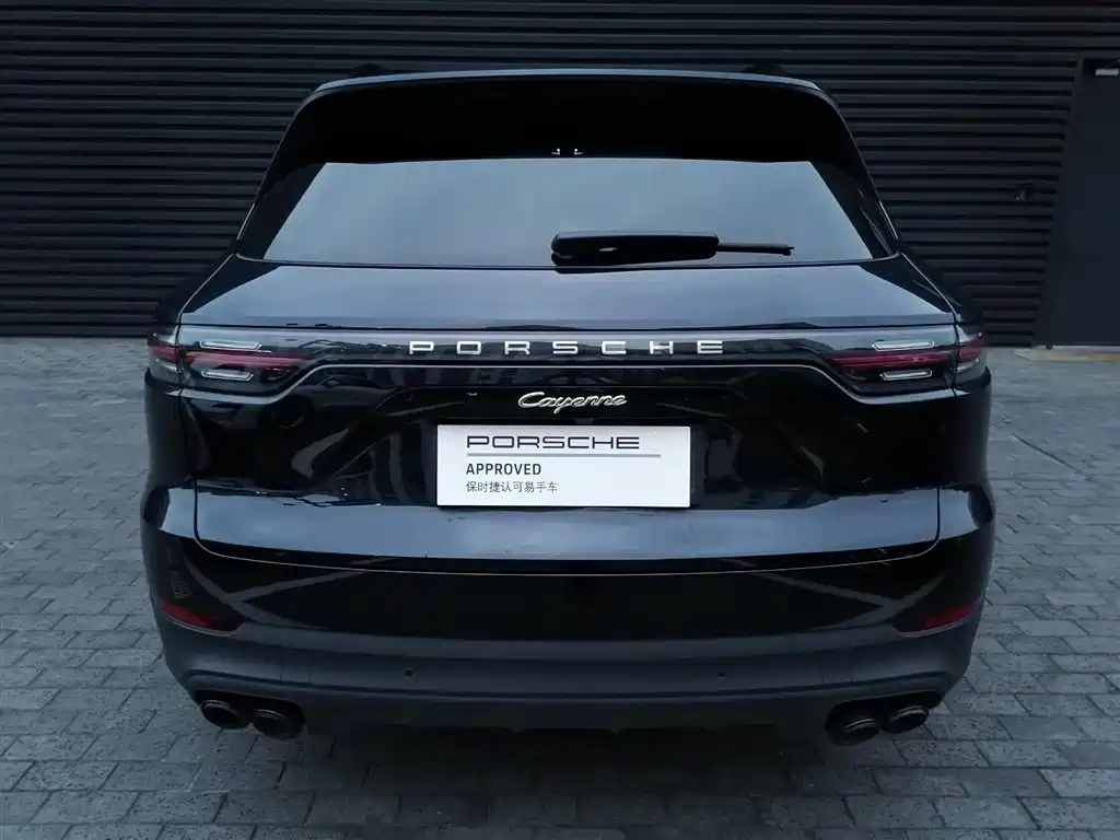 Cayenne New Energy 2023 Cayenne E-Hybrid 2.0T купить на сайте DeffCars