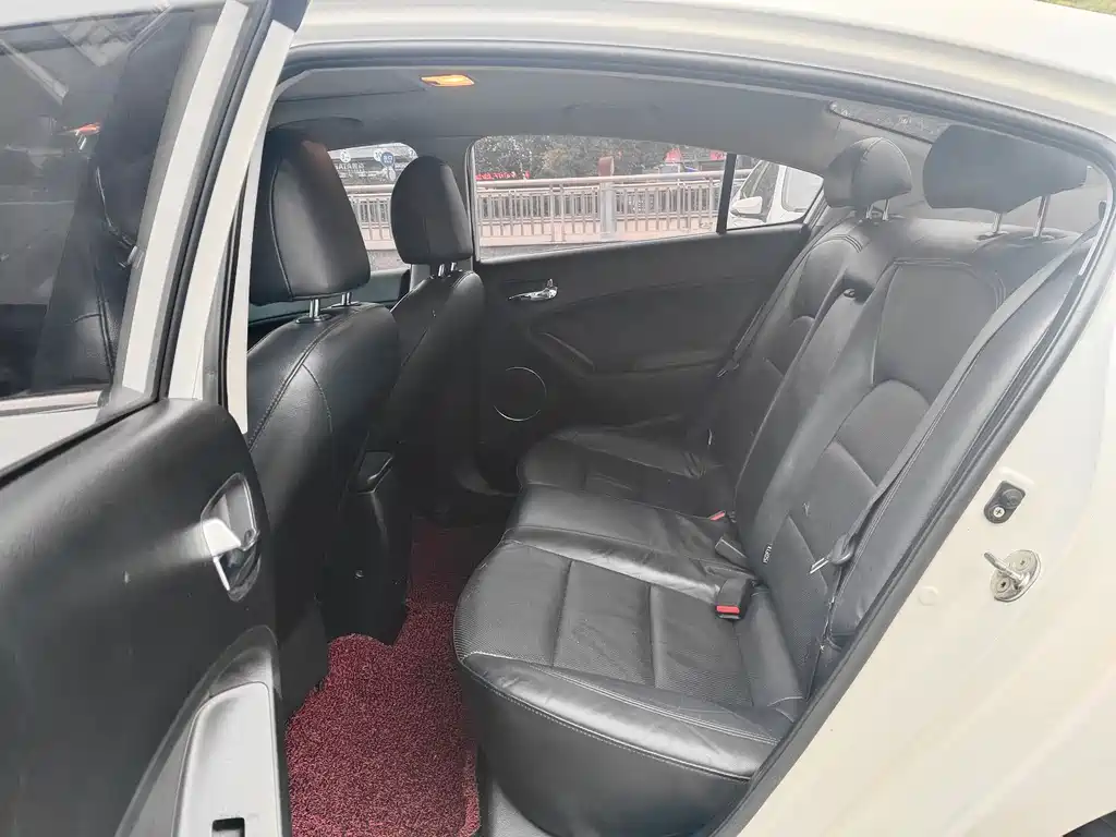 Kia K3 2015 1.6L automatic GLS купить на сайте DeffCars