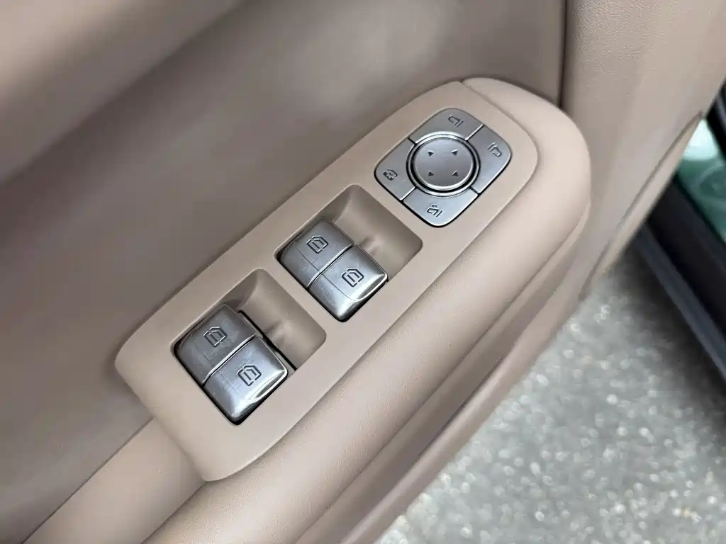 Lideal L9 2025 Ultra smart refresh version купить на сайте DeffCars