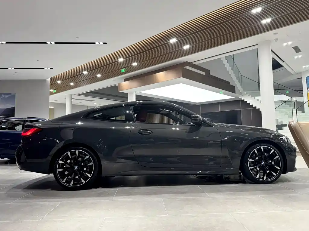 BMW 4 Series 2026 430i M Sports Night Package купить на сайте DeffCars