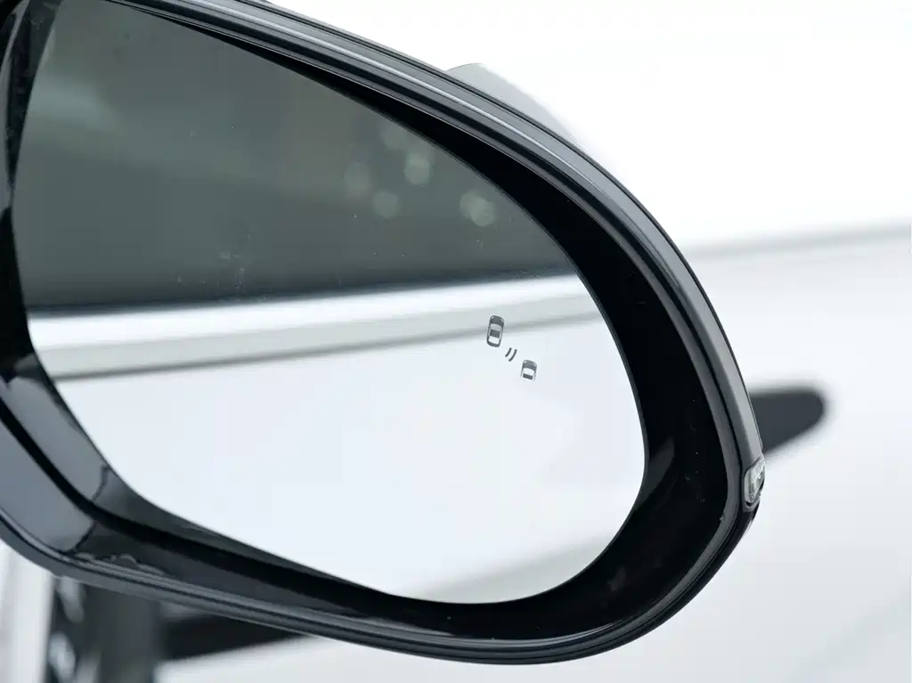 Lincoln Z 2022 facelift iCool exclusive edition купить на сайте DeffCars