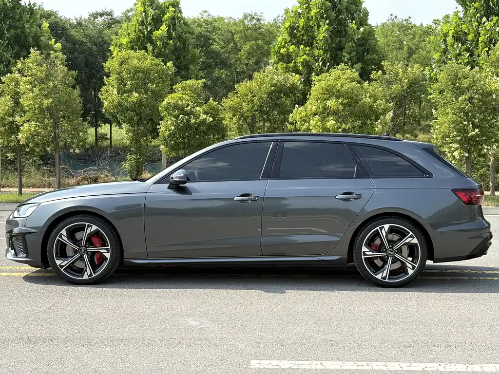 Audi S4 2024 S4 Avant 3.0TFSI купить на сайте DeffCars