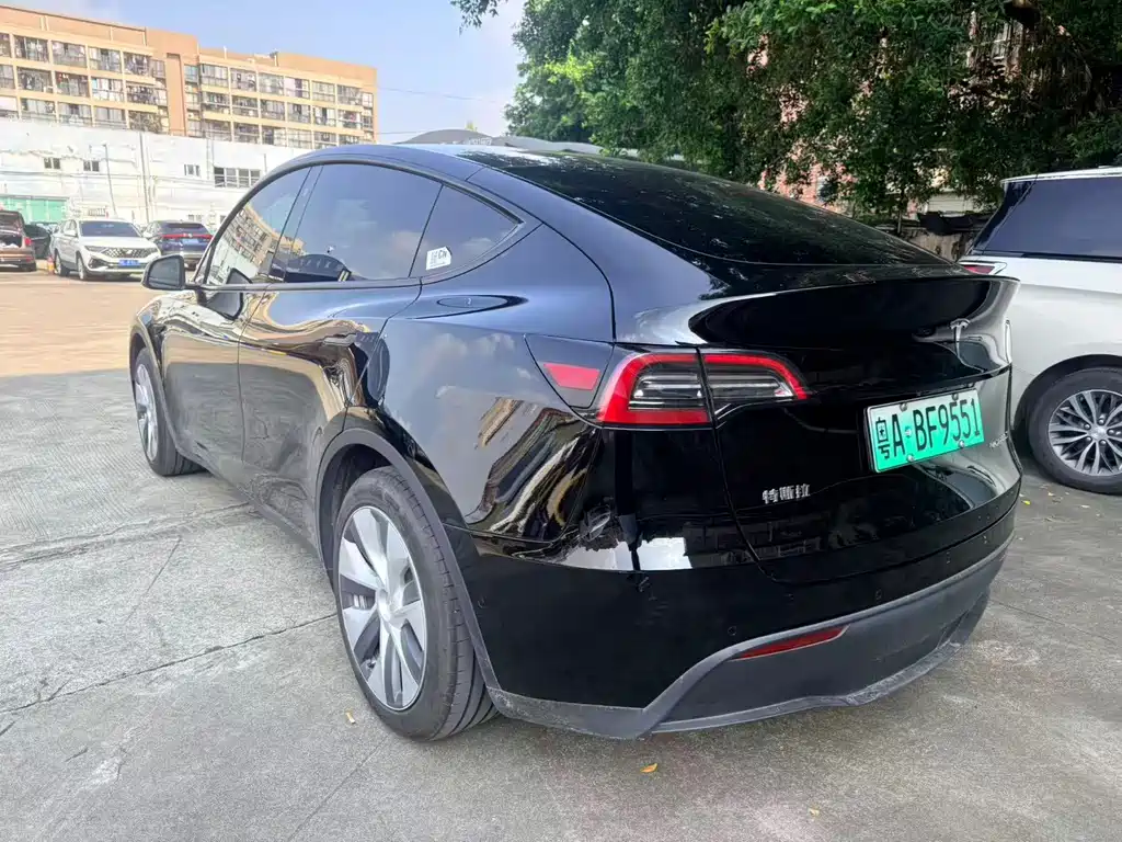 Model Y 2022 facelift rear-wheel drive version купить на сайте DeffCars