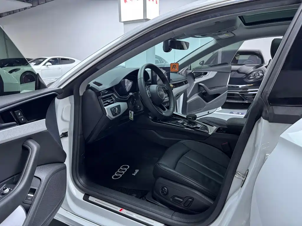 Audi A5 imported 2021 Sportback 40 TFSI fashionable and dynamic купить на сайте DeffCars