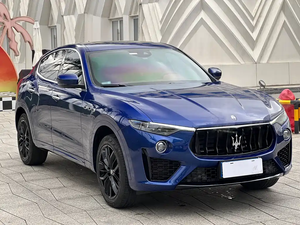 Levante 2022 3.0T Modena купить на сайте DeffCars