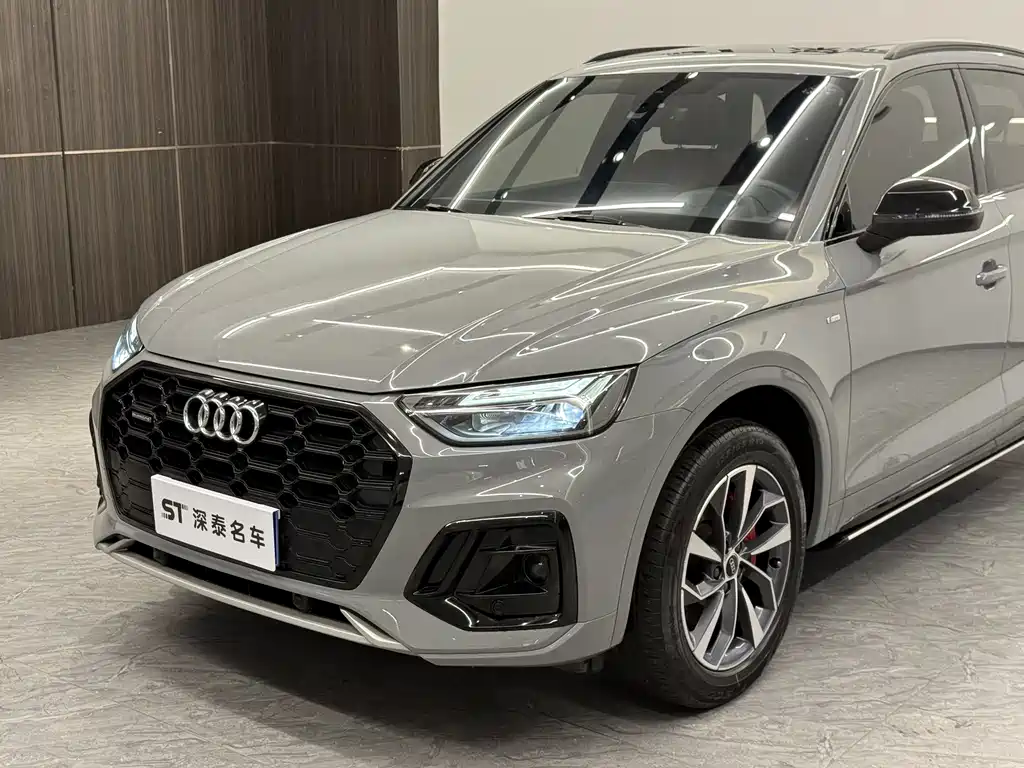 Audi Q5L 2025 40 TFSI luxury and dynamic model купить на сайте DeffCars