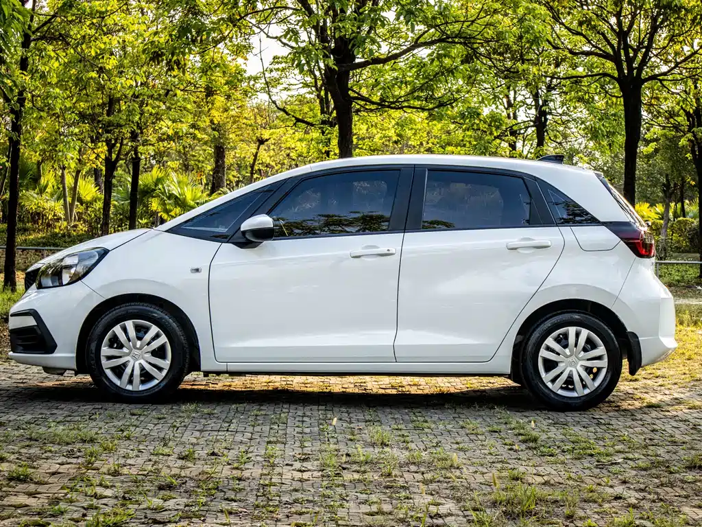 Fit 2021 1.5L CVT Trendy Edition купить на сайте DeffCars