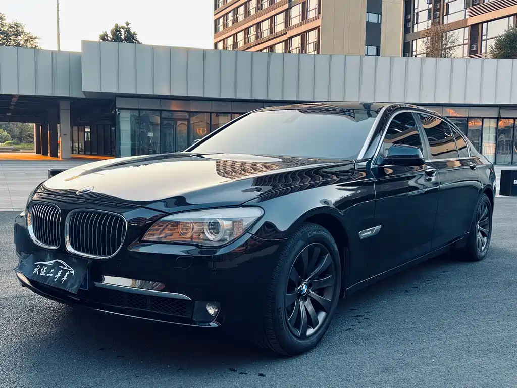 BMW 7 Series 2013 740Li Leading Model купить на сайте DeffCars