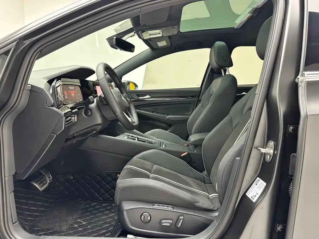 Golf 2021 280TSI DSG R-Line купить на сайте DeffCars