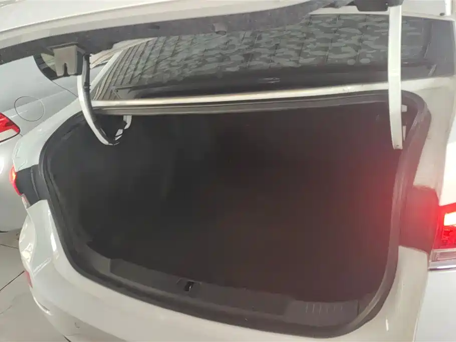Yinglang 2021 1.3T automatic light hybrid aggressive model купить на сайте DeffCars