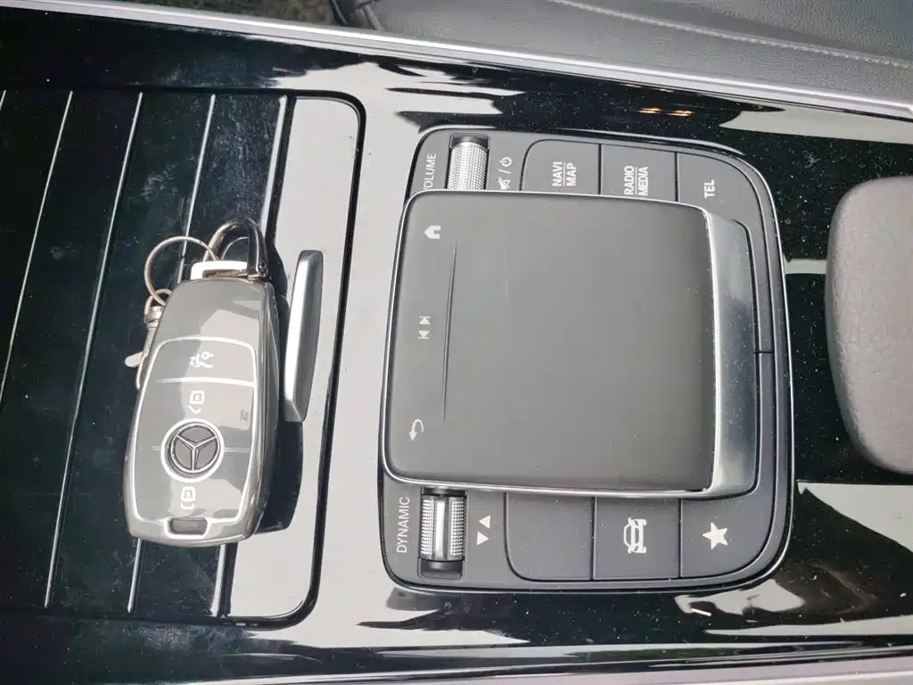 Mercedes-Benz GLA 2023 GLA 200 купить на сайте DeffCars
