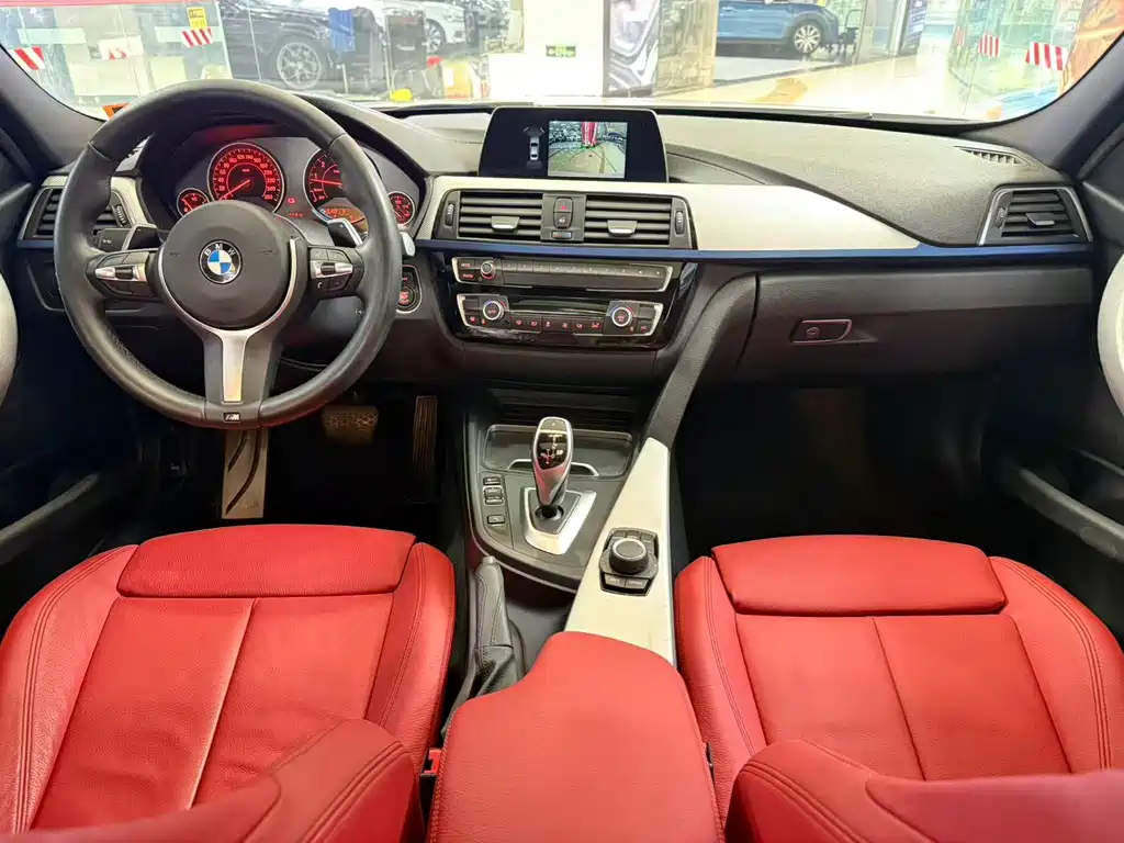 BMW 3 Series 2019 320i M Sports Package купить на сайте DeffCars