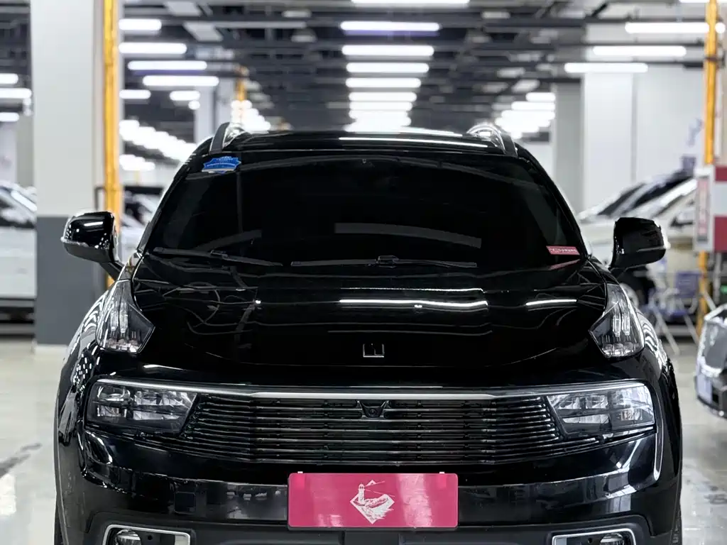 Lynk & Co 01 2019 2.0T 2WD Yao Pro Edition National V купить на сайте DeffCars