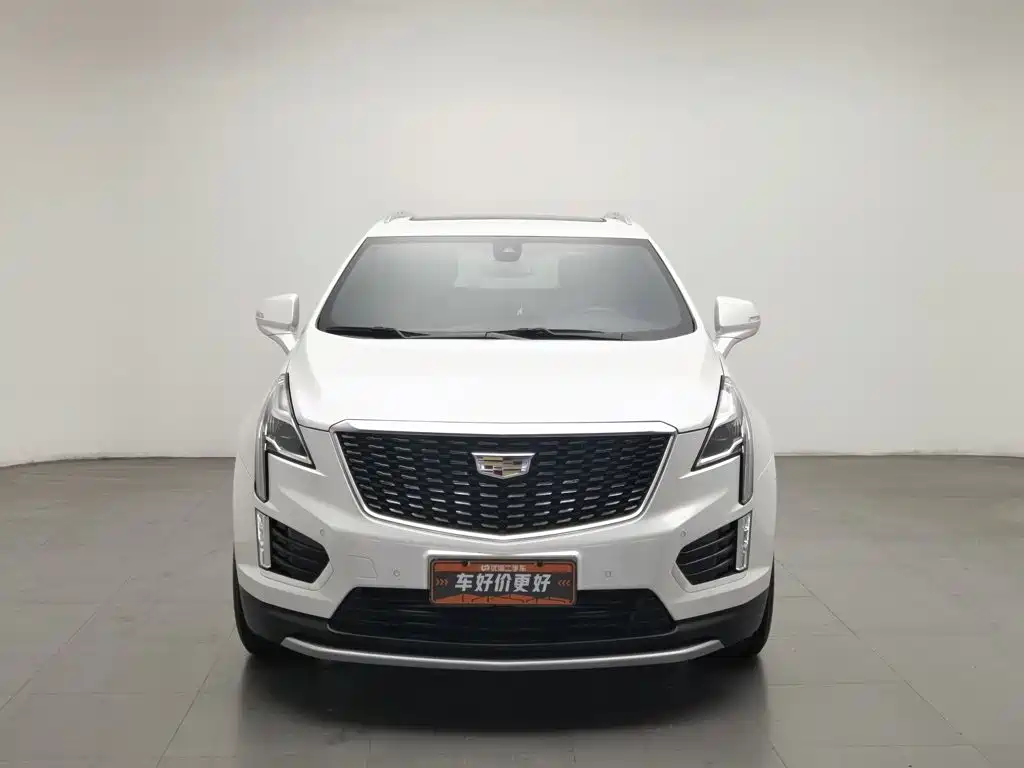 Cadillac XT5 2024 2.0T two-wheel drive fashion model купить на сайте DeffCars