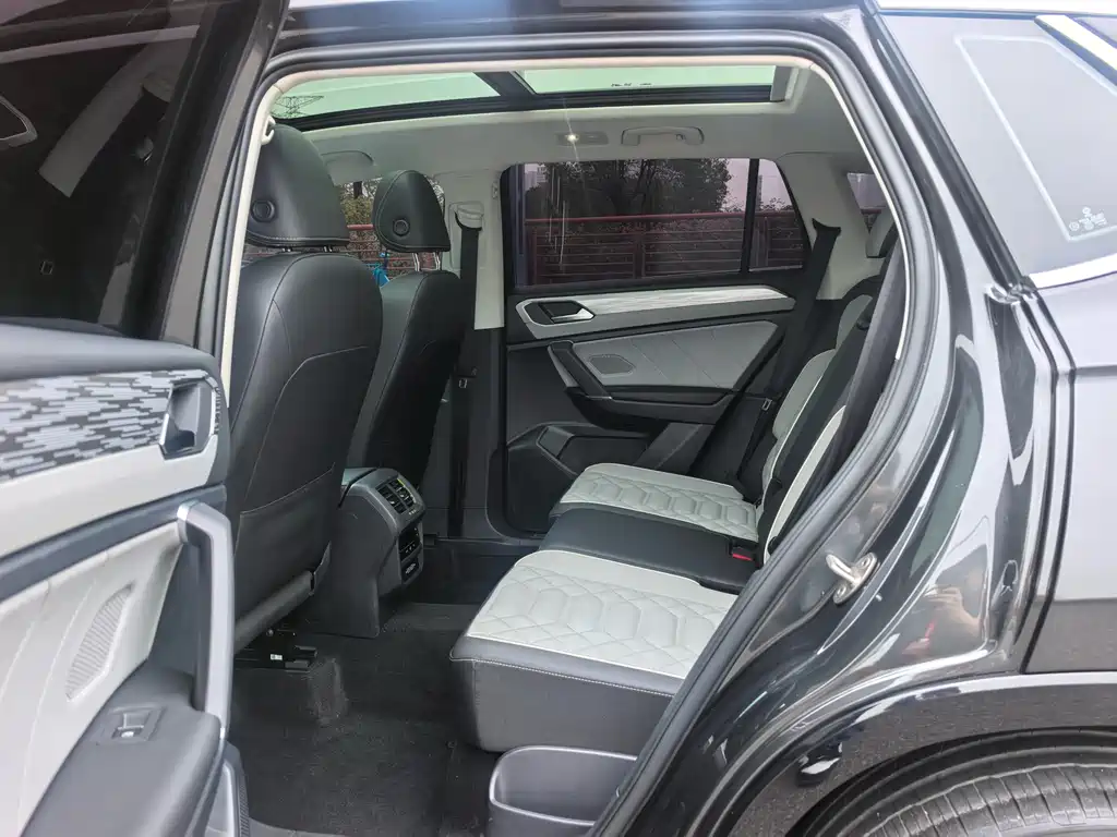 Tanyue 2023 facelift 380TSI four-wheel drive R-Line high-energy version купить на сайте DeffCars