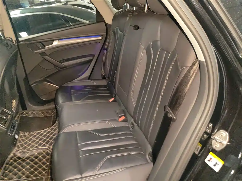 Audi Q5L 2022 40T luxury and dynamic model купить на сайте DeffCars