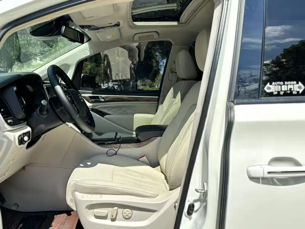 Trumpchi M8 2018 320T Ultimate Edition купить на сайте DeffCars