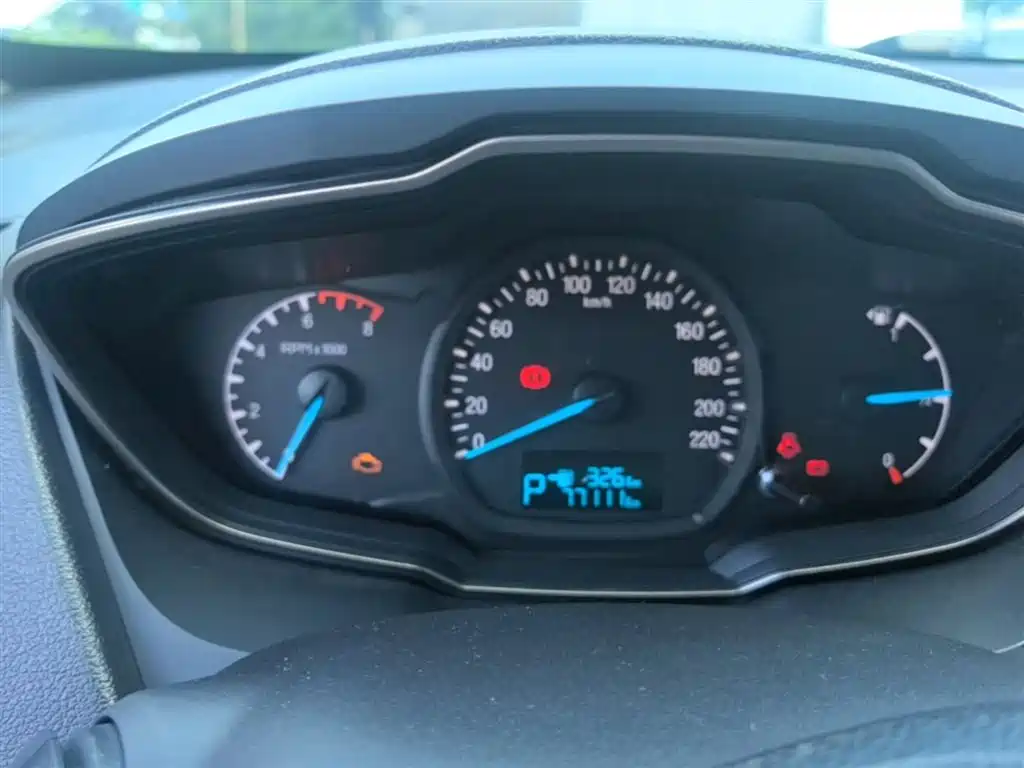 Escort 2017 facelift 1.5L automatic comfort model купить на сайте DeffCars