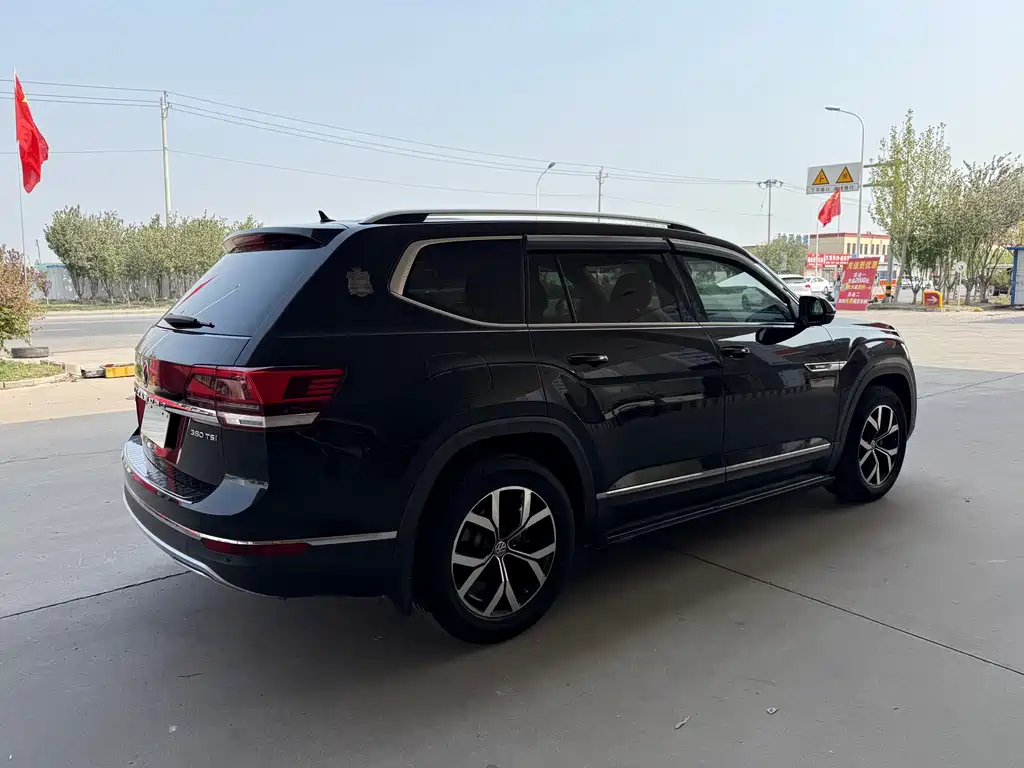 Touron 2019 380TSI four-wheel drive luxury version National VI купить на сайте DeffCars