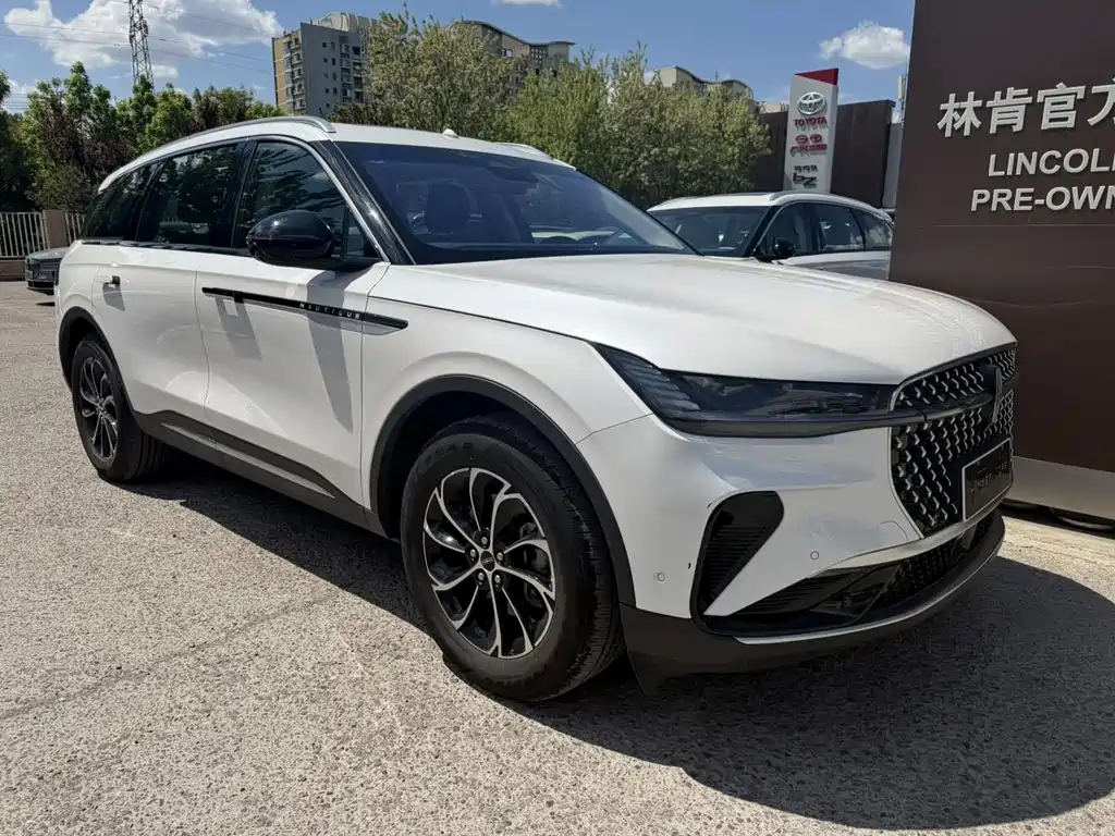 Voyager 2023 2.0T four-wheel drive exclusive edition купить на сайте DeffCars