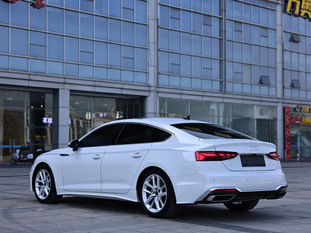 Audi A5 imported 2024 Sportback 40 TFSI fashionable and dynamic купить на сайте DeffCars