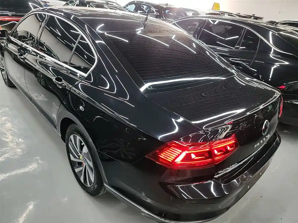 Magotan GTE plug-in hybrid 2022 GTE luxury model купить на сайте DeffCars