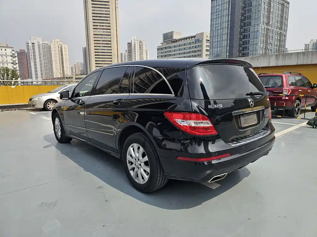 Mercedes-Benz R-Class 2017 R 320 4MATIC Business Edition купить на сайте DeffCars
